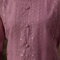 Anouk Ethnic Motifs Embroidered Thread Work Organza Kurta With Trousers & Dupatta image 5