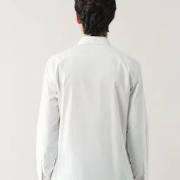 Arrow Men Checked Spread Collar Formal Shirt image 2