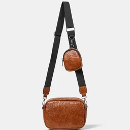 StyleCast x Revolte PU Sling Bag-picture-24