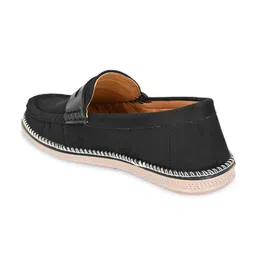 Big Fox Men Solid Black Lightweight Loafers image 3