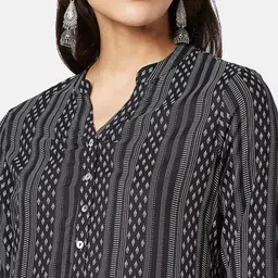 RANGMANCH BY PANTALOONS Striped Kurta image 5