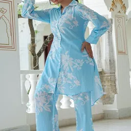 KALPARUN Floral Printed Pure Cotton Straight Kurta With Trousers image 4