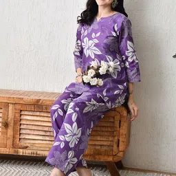 HARIKS Printed V-Neck Tunic & Trousers Co-Ords image 3