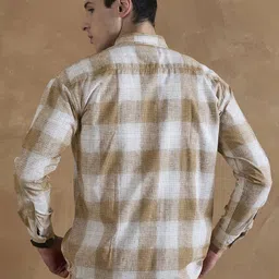 DENNISON Men Oversized Checked Cuban Collar Shirt image 2