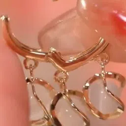 TheVineGirl Korean Silver-Plated Artificial Beaded Contemporary Hoop Earrings image 2