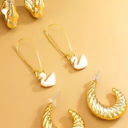 DressBerry Set of 3 Gold-Plated Alloy Kundan Diamond Shaped Earrings-picture-25