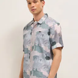 THE BEAR HOUSE Men Relaxed Fit Abstract Printed Spread Collar Casual Shirt image 3