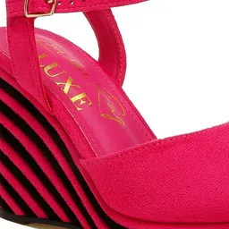 London Rag Wedge Heel Pumps image 4