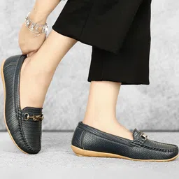 INKLENZO Women Woven Design Loafers-picture-49