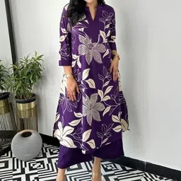 CaniBani Women Floral Printed Regular Kurta with Trousers image 2