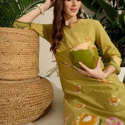 Indo Era Floral Printed Sequinned Pure Cotton Kurta with Trousers image 3