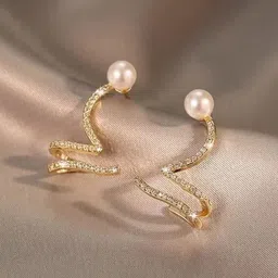 BEYTER Classic Studs Earrings image 3