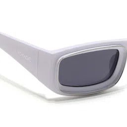 Voyage Unisex Rectangle Sunglasses with UV Protected Lens image 3