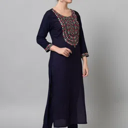 Tulsattva Women Ethnic Motifs Embroidered Regular Thread Work Kurta with Trousers & With Dupatta image 2