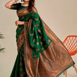 Vastravatika Ethnic Motifs Woven Design Zari Kanjeevaram Saree image 5