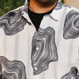Instafab Plus Men Plus Size Comfort Fit Abstract Printed Spread Collar Cotton Casual Shirt image 4
