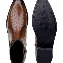 Bxxy Men Textured Hight Increasing Zipper Chelsea Boots image 4