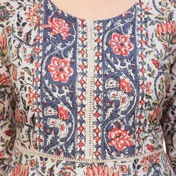 SZN Women Floral Printed Mirror Work Kurta image 4