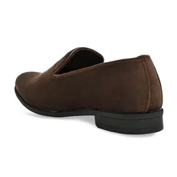 Regal Men Embroidered Lightweight Comfort Insole Suede Slip-On Sneakers image 2