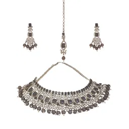 VATSALYA creation Rhodium-Plated Grey & White Stone Studded & Beaded Jewellery Set image 5