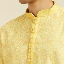 Diwas by Manyavar Geometric Printed Mandarin Collar Straight Kurta image 2