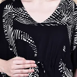 Secret Wish Printed Maternity Maxi Nightdress image 3