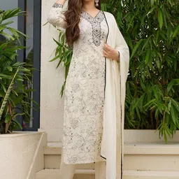 FVD Women Floral Printed Regular Kurta with Trousers & With Dupatta image 4