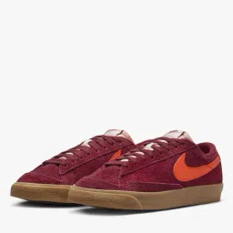 nike Women Blazer Low 77 VNTG Low-Top Lace-Up Shoes image 2