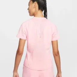 nike Women AS Swift DF Tailored Fit Top image 2