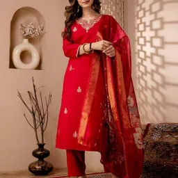 18india Women Embroidered Straight Kurta Suit Set image 2