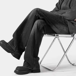 StyleCast x Revolte Men Straight Fit Mid-Rise Heavy Fade Non Stretchable Jeans image 4