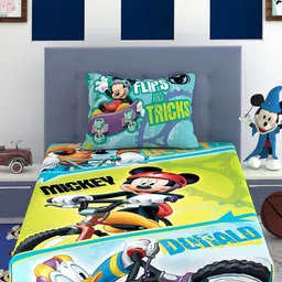 Disney Green & Yellow Cartoon Printed 180 TC King Size Bedsheet With 1 Pillow Covers image 2