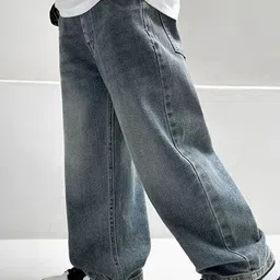 FOREVER FRIDAY Boys Comfort Regular Fit Mid-Rise Light Fade Stretchable Jeans-picture-47