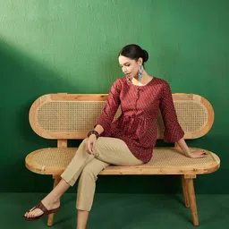 Sangria Women Bandhej Printed Maroon Fit & Flare Cotton Blend Tops image 3