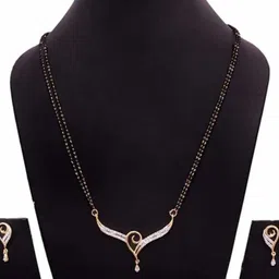 Awww Artificial Stones Studded And Beaded Mangalsutra With Earrings image 3