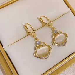 Estailo fashion Quirky Drop Earrings image 3