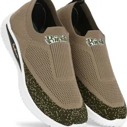 zeng Men Casual Shoes Lightweight Flyknit Upper Slip on Shoes Sneakers For Women image 4