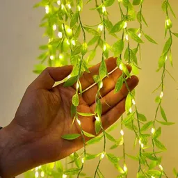 thing cart 180 LEDs 3 m Gold Flickering Leaf Rice Lights image 1