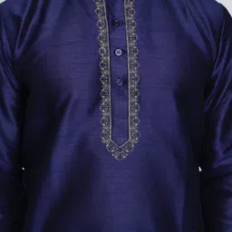 ROYAL KURTA Mandarin Collar Thread Work Straight Kurta image 3