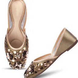 froh feet Juti For Women | Punjabi Juti | Patiyala Ethnic Juti | Bellies For Women image 3
