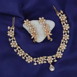 Women Click Stone-Studded Jewellery Set-picture-19