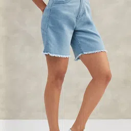 DOLCE CRUDO Women Solid High-Rise Regular Fit Denim Shorts image 3