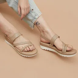 Ginger by Lifestyle Women Open Toe Flats-picture-40