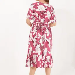 QUIRA Women Floral Printed Maternity A-Line Midi Dress image 4