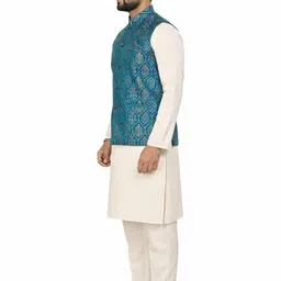 WELL TEX Men Regular Kurta with Pyjamas image 2