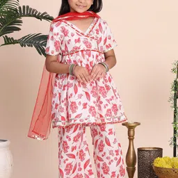 Cutiekins Girls Floral Printed V-Neck Gotta Patti A-Line Kurta With Palazzos & Dupatta-picture-11
