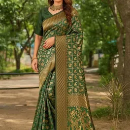 Moda Rapido Women Green Sarees-picture-26