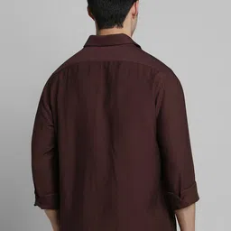 SIMON CARTER LONDON Men Spread Collar Solid Casual Shirt image 2