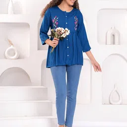 JC4U Embroidered A-Line Top-picture-23