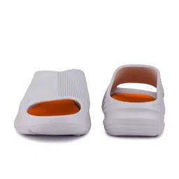 BERSACHE Men Set of 2 Slip-On Flip Flops image 5